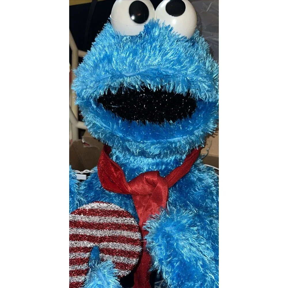 Vintage Sesame Street Cookie Monster 28” Pre-Lit Outdoor Yard Decoration Figure